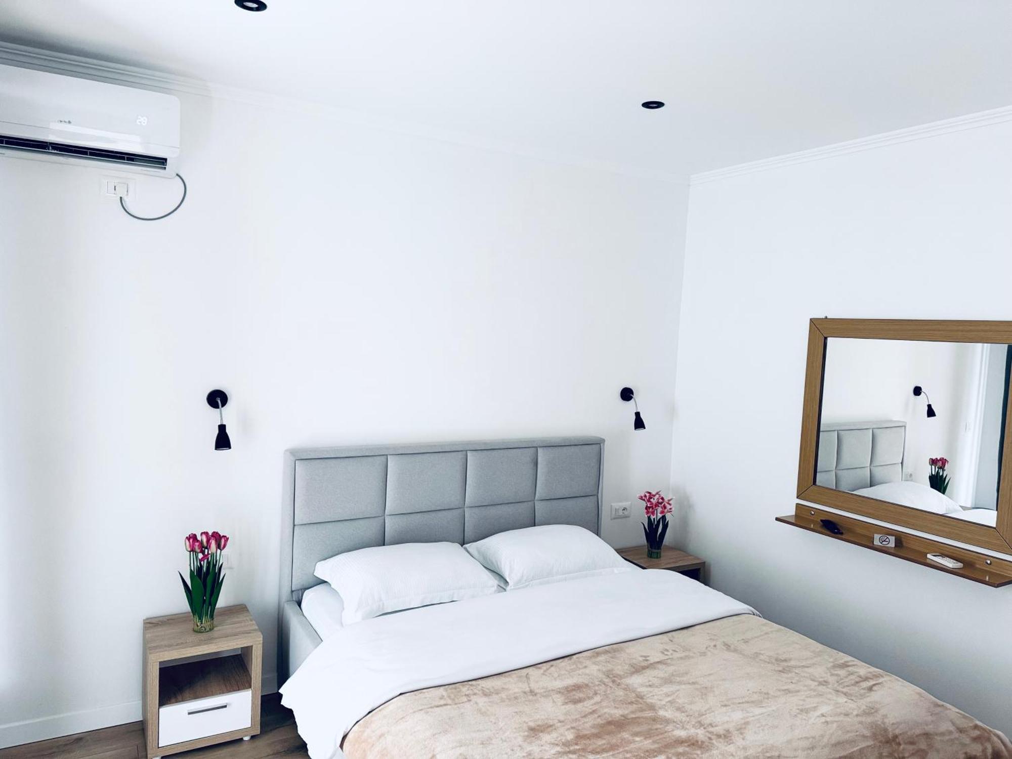 Kutal Park Inn Hotel Përmet エクステリア 写真